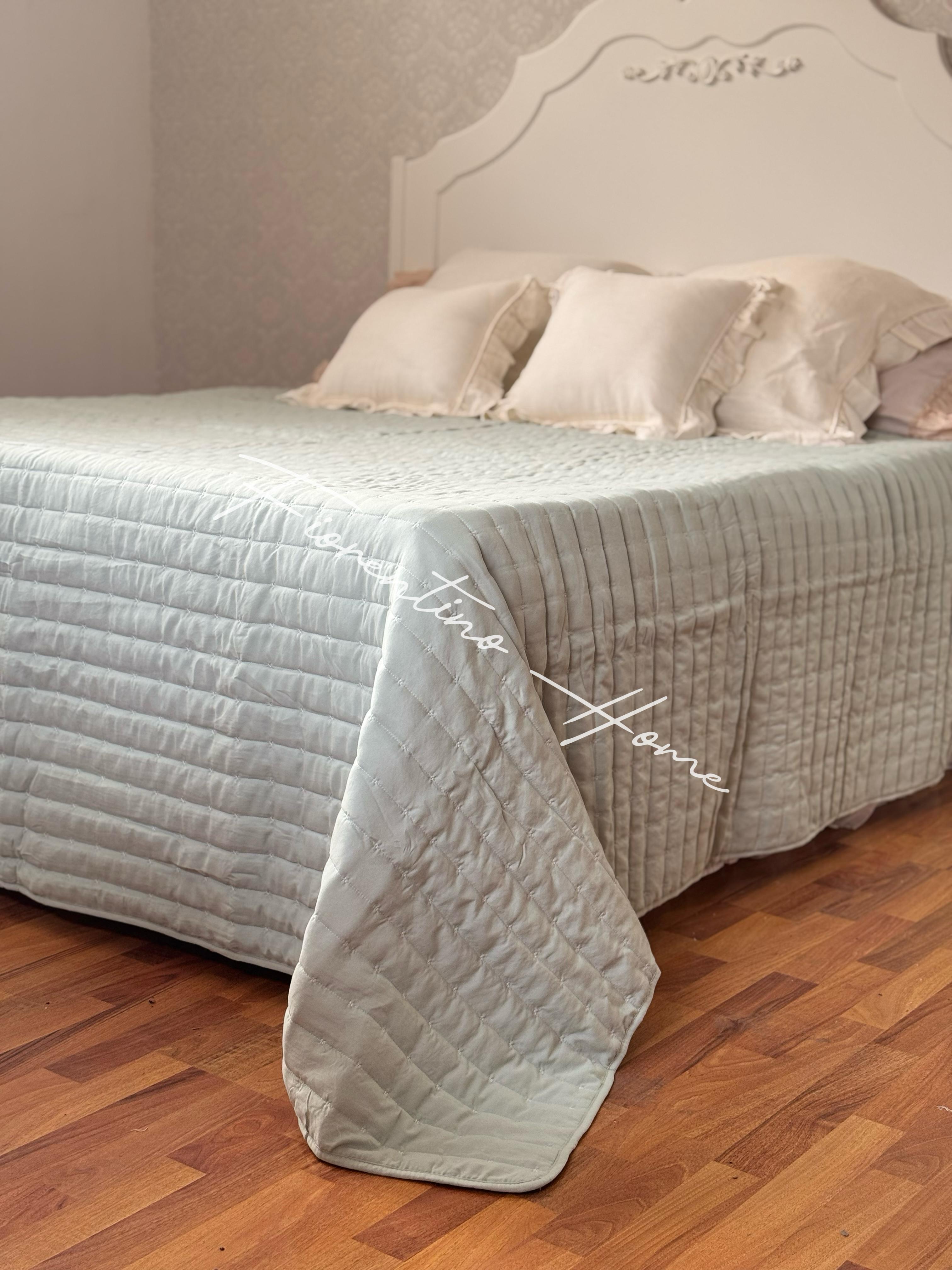 Trapuntino matrimoniale in microfibra Loop - 255x255 cm - 3 varianti - L'Atelier17